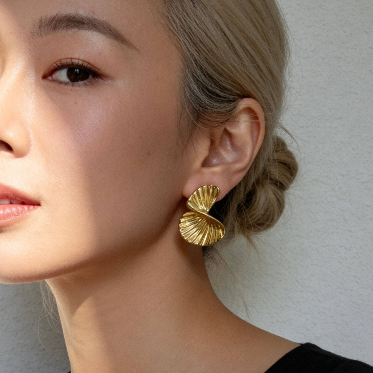 Stainless Steel Twisted Shell Statement Earrings