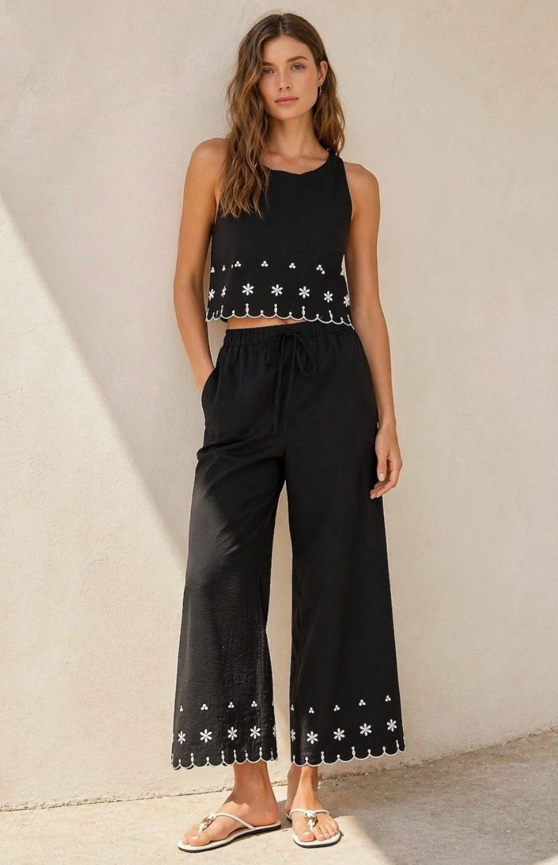 Scalloped Hem Embroidered Pants