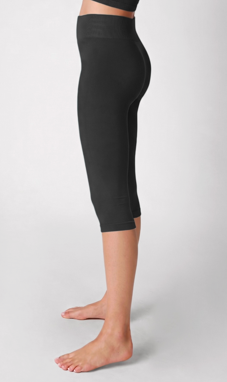 Black Capri Leggings