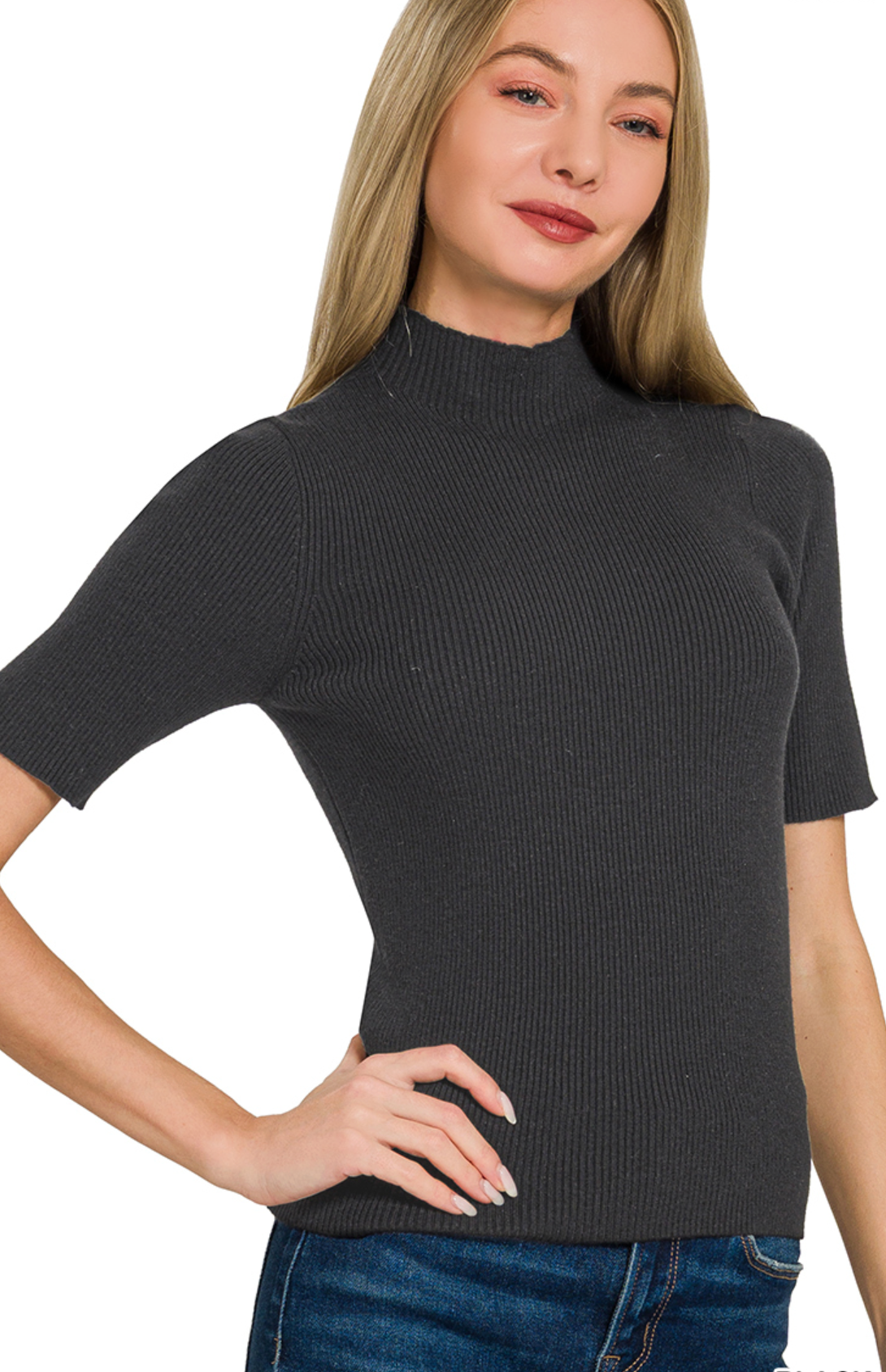 RIBBED MOCK NECK SWEATER