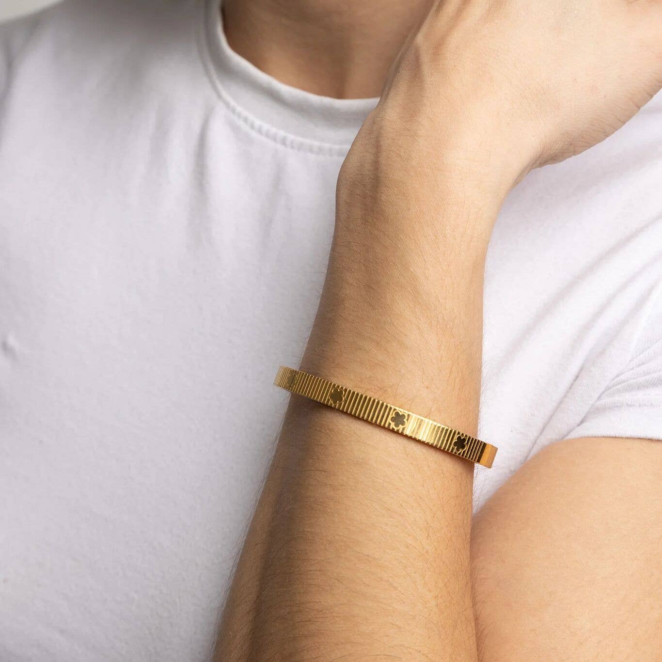 18K Gold PVD Stainless Steel Fluted Bangle Bracelet